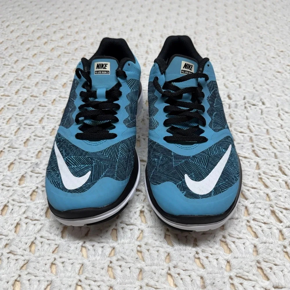 Nike Fit sole Running Shoes  Women Shoes  Size 8 Blue Athletic Sneaker 819167-
